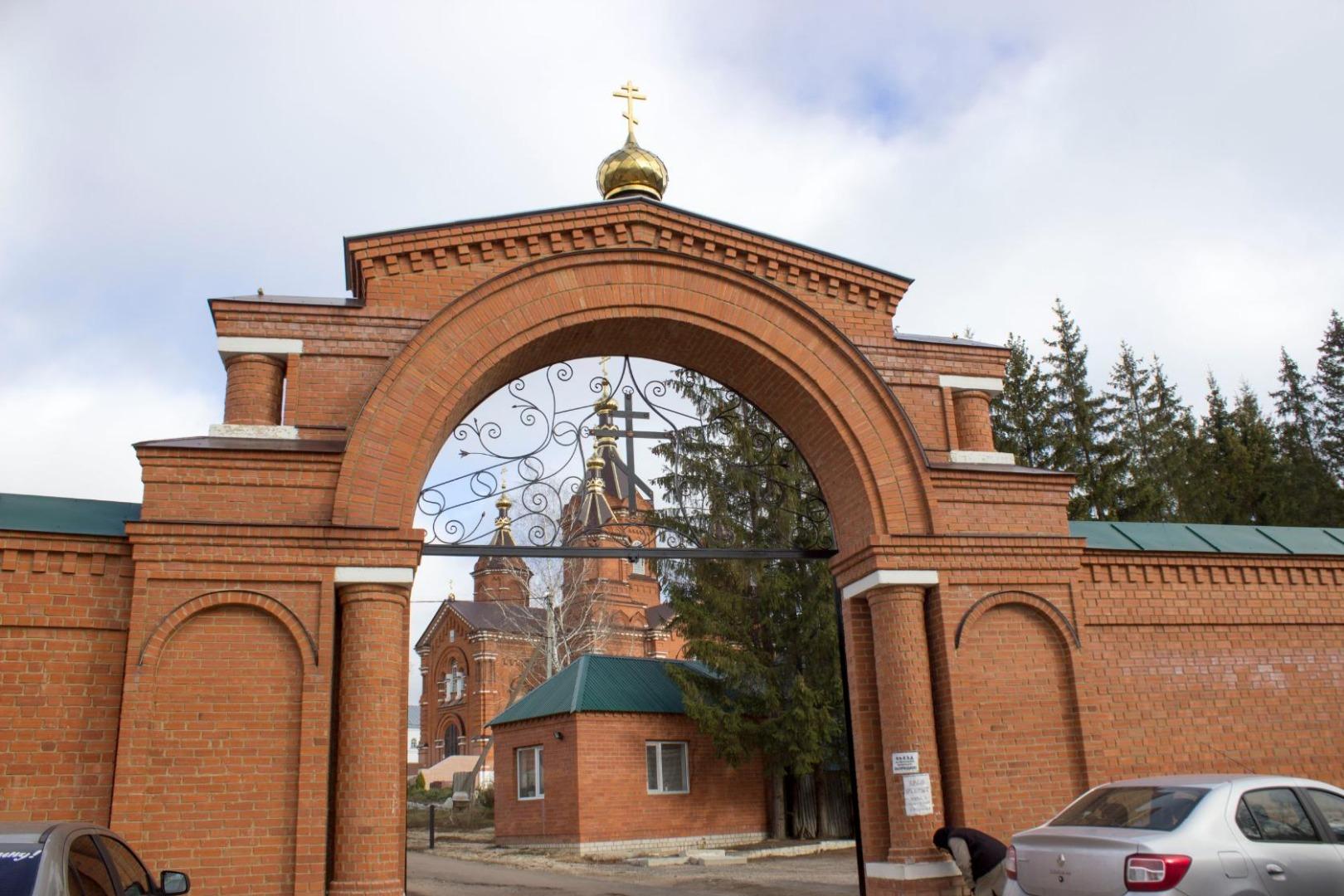 Богородице-Тихоновский женский епархиальный монастырь города ЗадонскаI