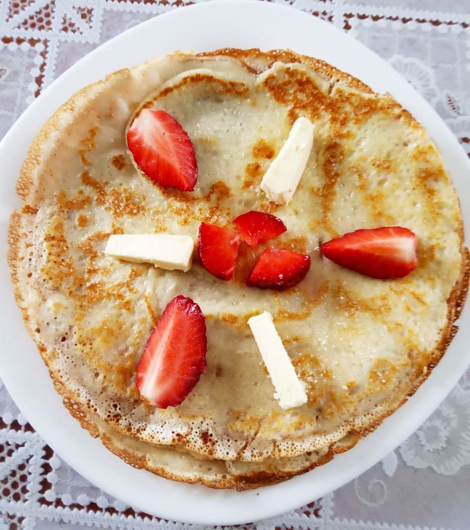 Блины яичные со сливочным маслом