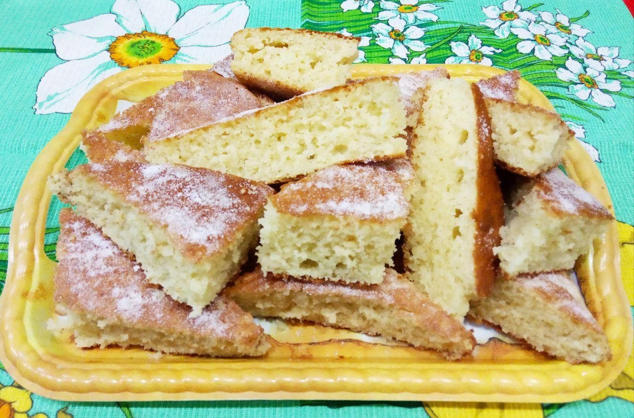 Аппетитный манный пирог к чаю