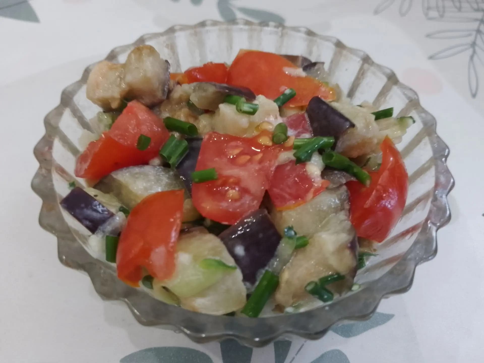 Салат из баклажанов и других овощей