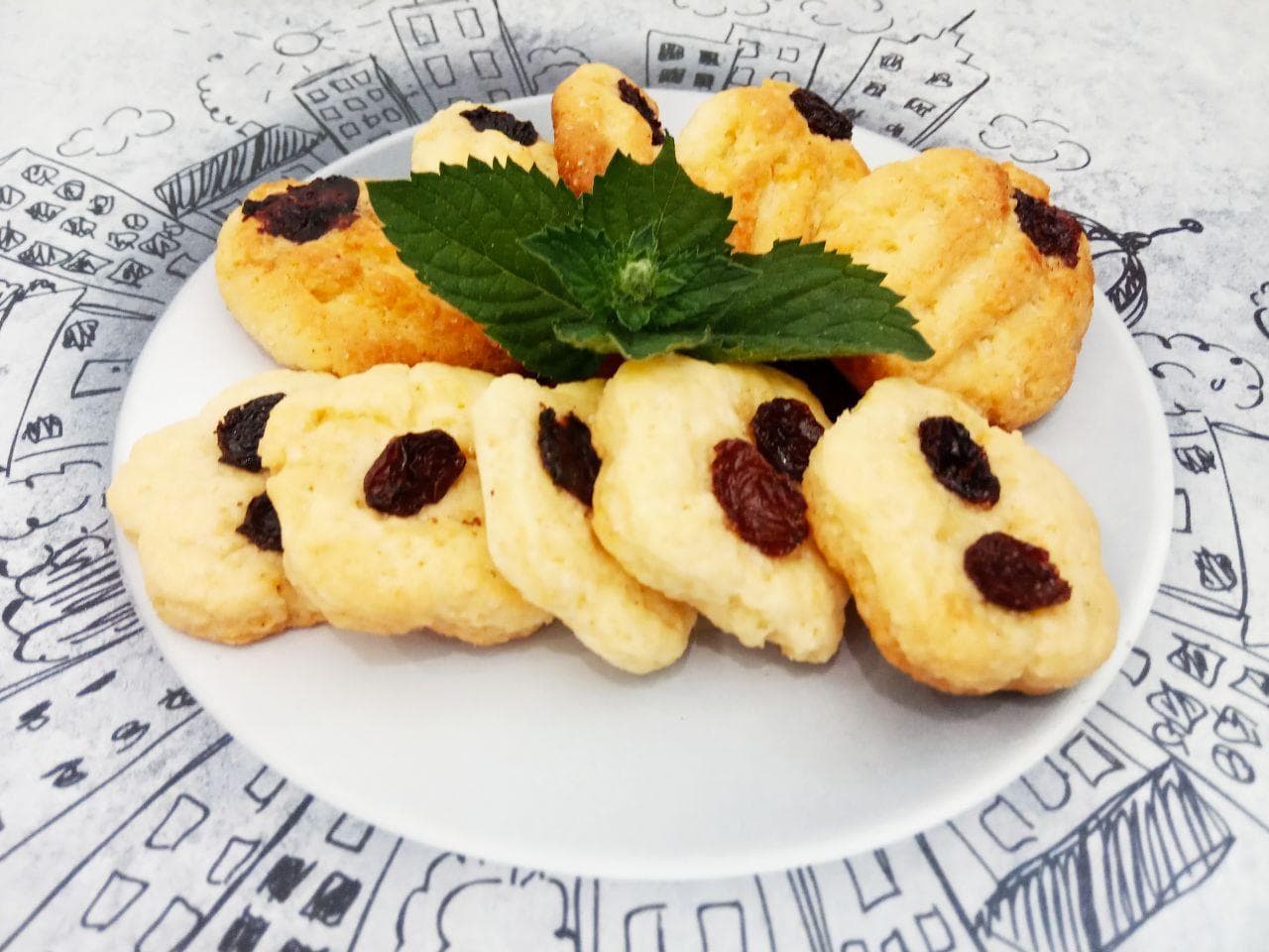 Печенье рассыпчатое и мягкое, на растительном масле