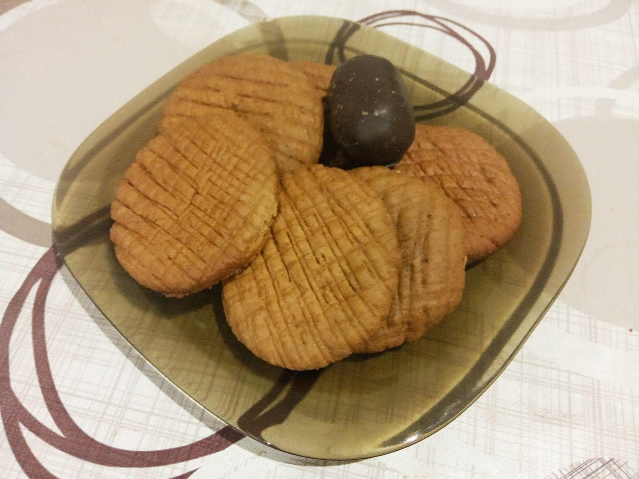 Шоколадное печенье рассыпчатое и хрустящее