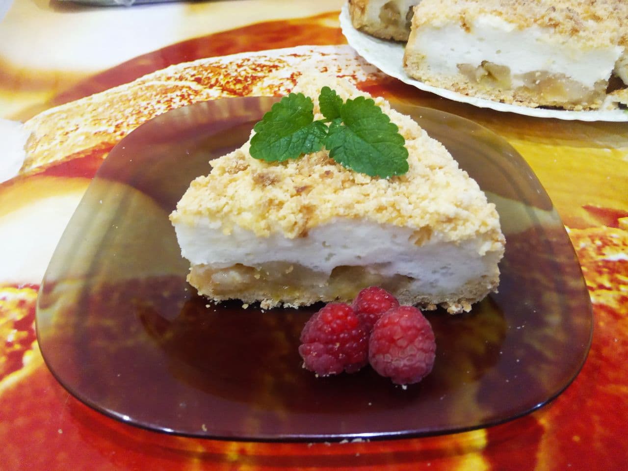 Яблочный пирог с кремом-суфле, нежный и вкусный