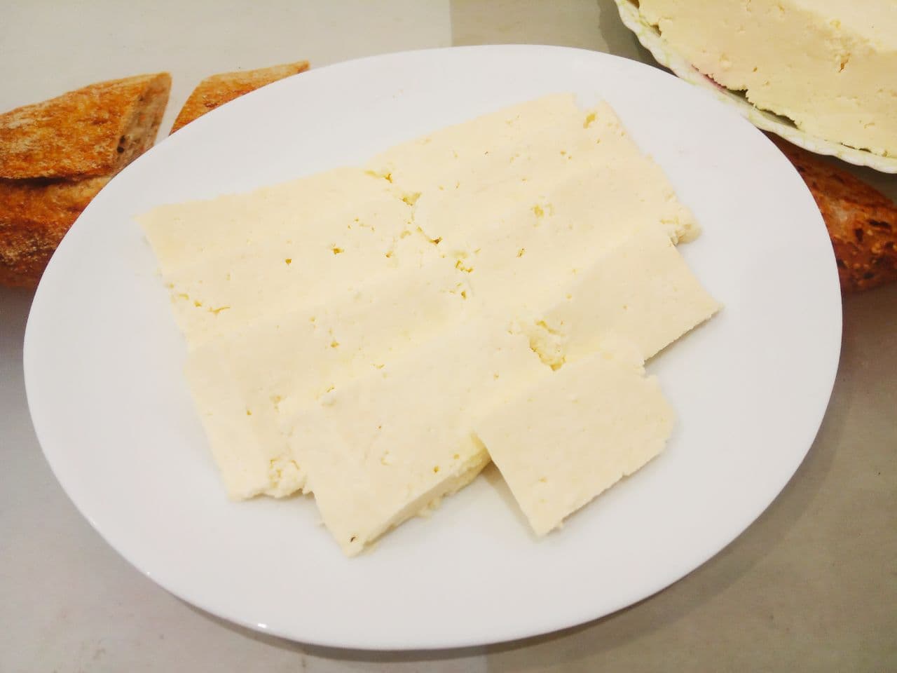 Домашний сыр к чаю, просто и быстро