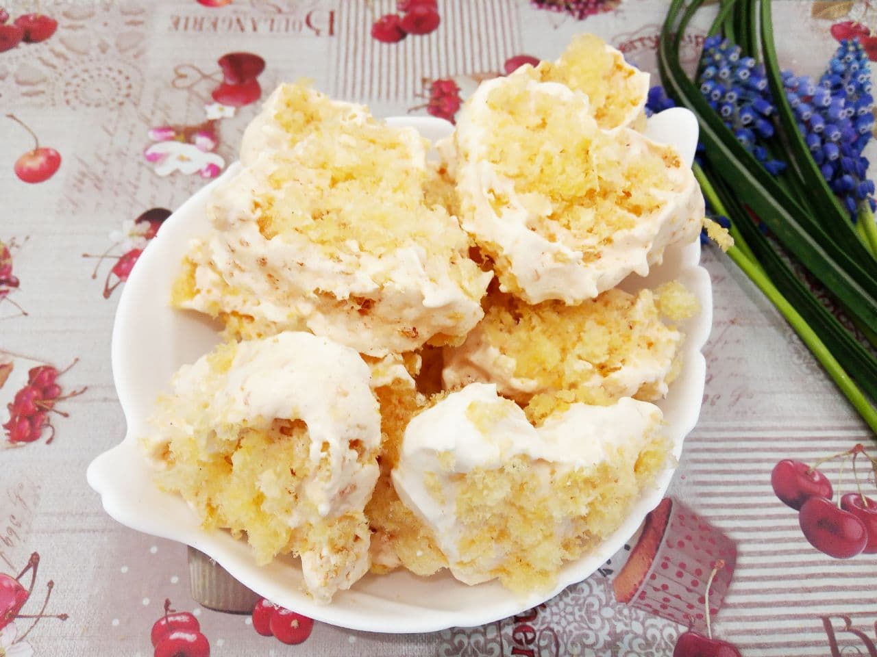 Печенье из белков, кокосовой стружки и кукурузных палочек