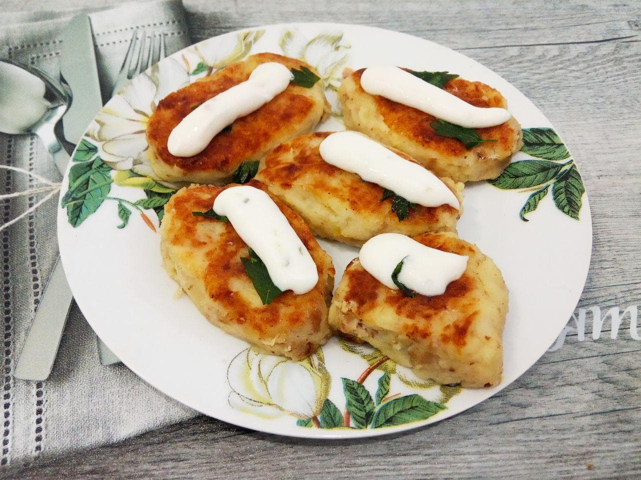 Картофельные котлеты из пюре с фаршем, просто и вкусно