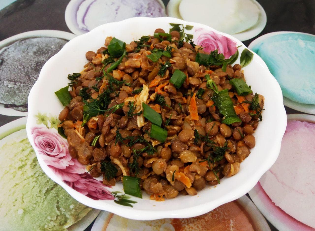 Чечевица тушеная с овощами и филе