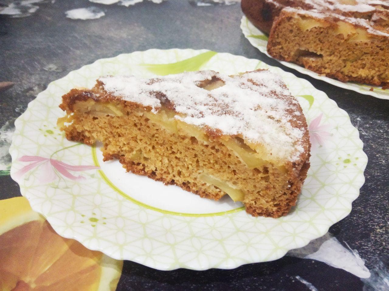 Пирог из сухарей и яблок