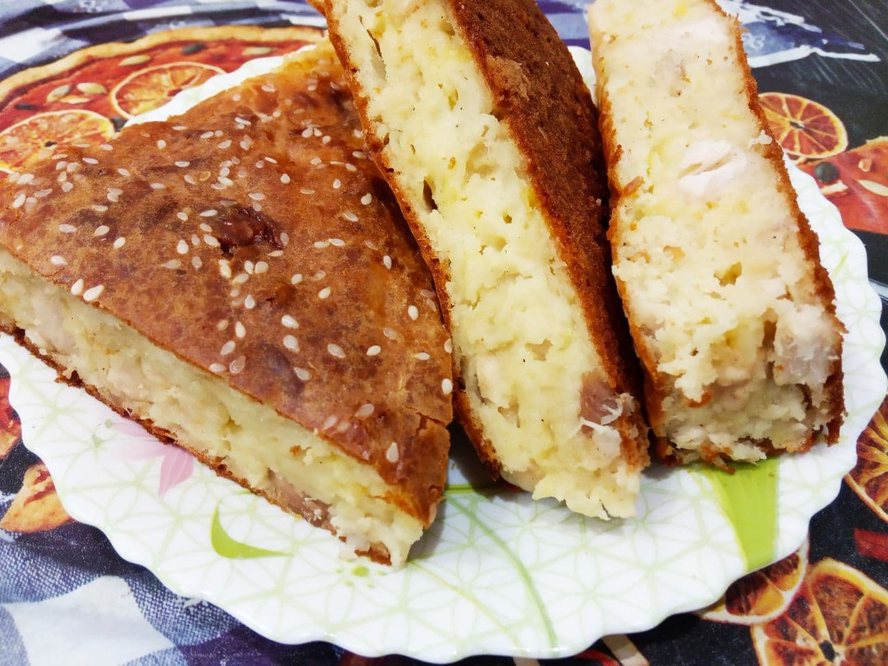 Заливной мясной пирог на кефире с сыром, вкусный и аппетитный