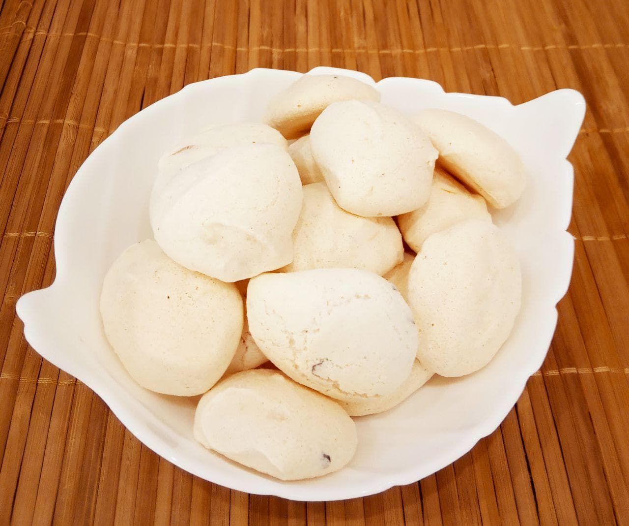 Белковое печенье с кокосовой стружкой