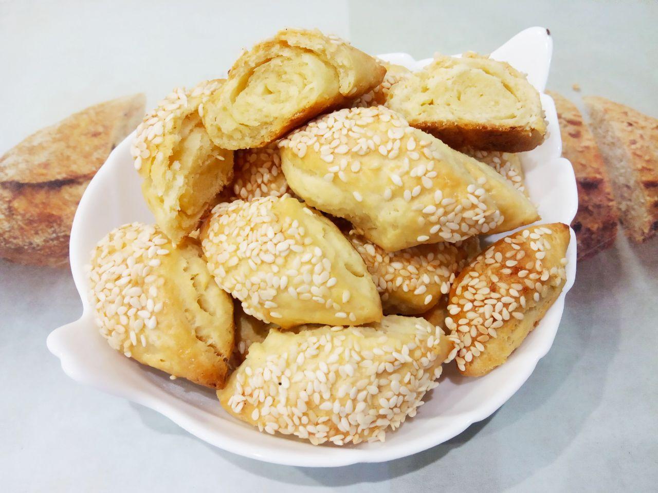 Pezhene S Sirom33