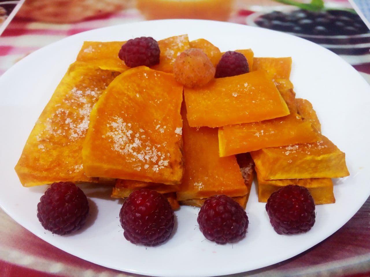 Запеченная тыква в духовке, с сахаром или мёдом, вкусно и полезно
