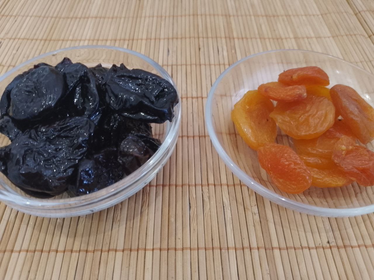 Компот из чернослива и кураги