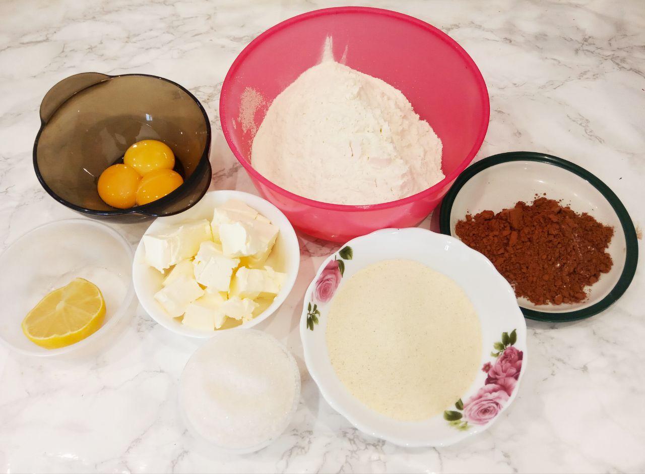 Шоколадное печенье на манной крупе с орехами, рассыпчатое и аппетитное