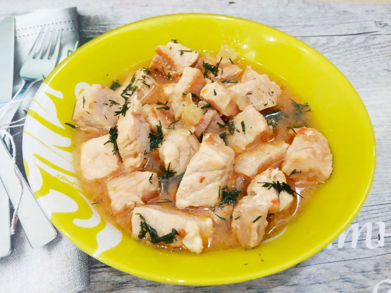 Гуляш из свинины, простой рецепт