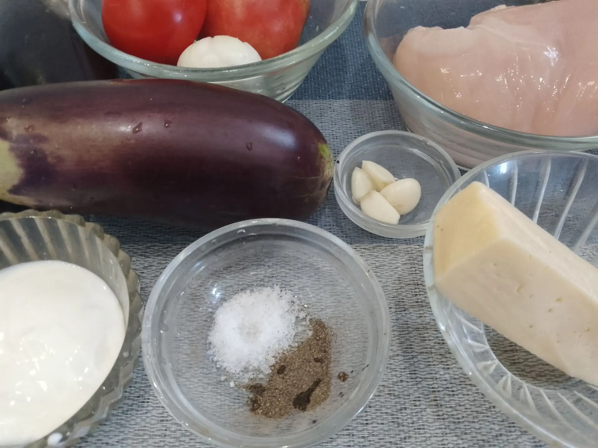 Баклажаны запеченные в духовке с фаршем, сыром и помидорами: аппетитные запеченные баклажаны