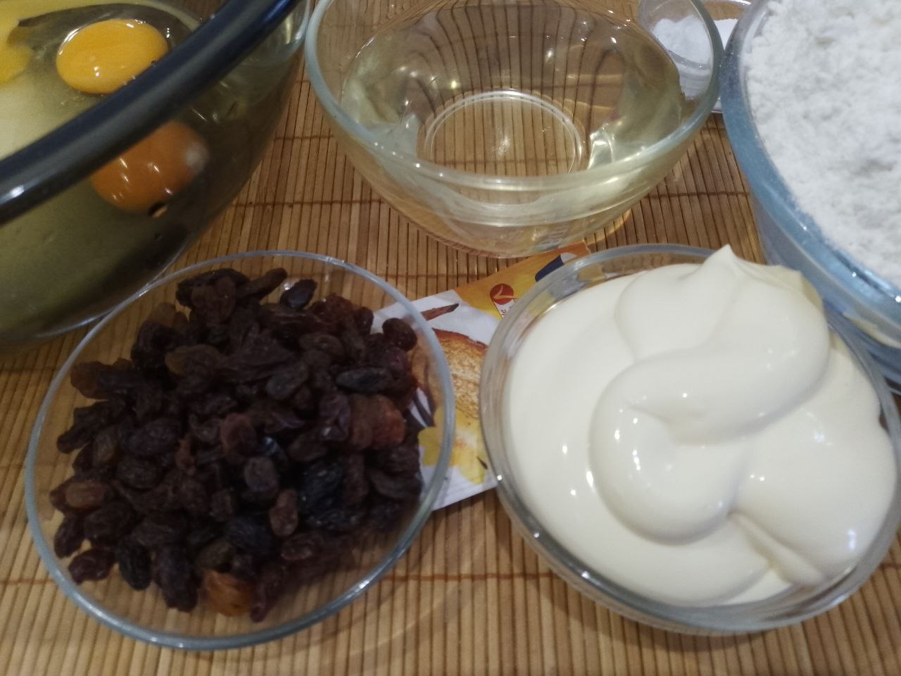 Печенье с изюмом на майонезе, просто и вкусно