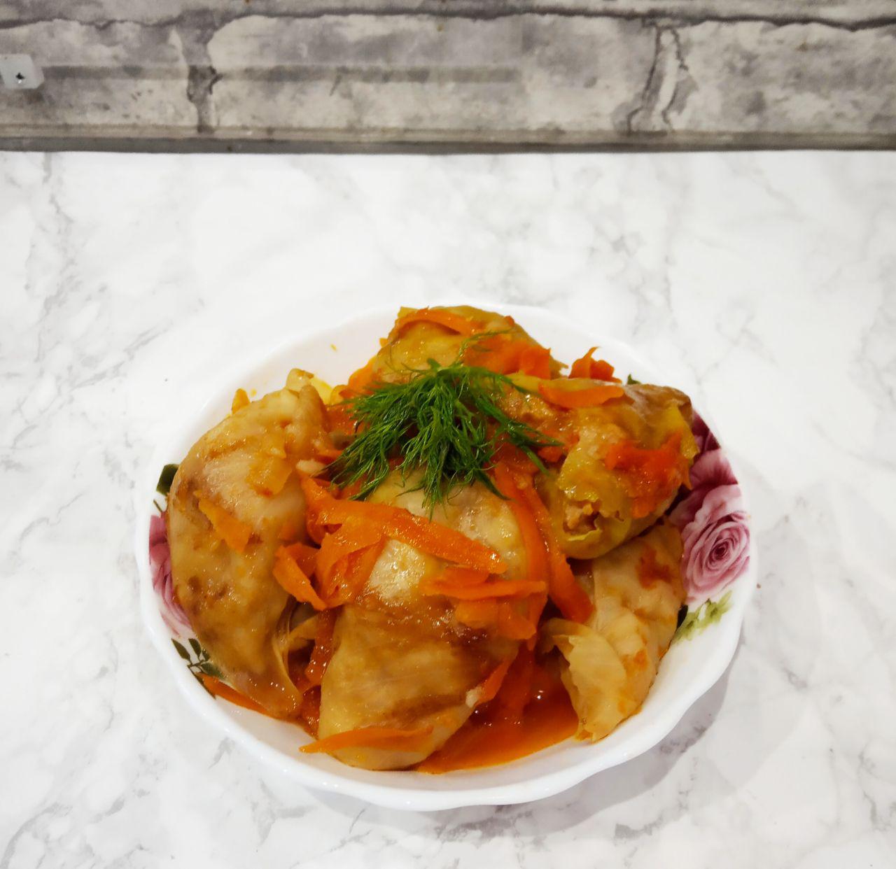 Голубцы поджаренные, вкусные и аппетитные
