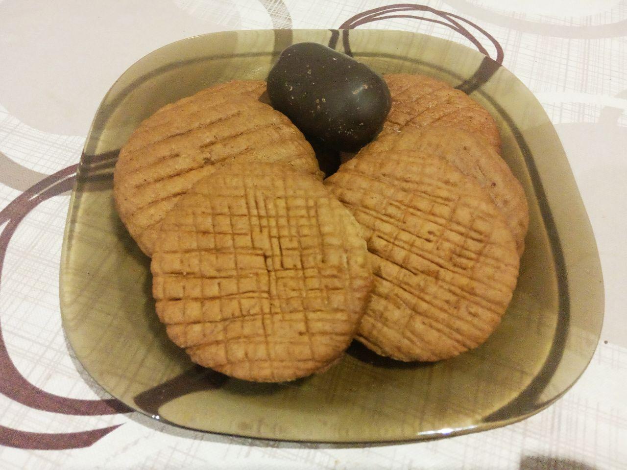 Шоколадное печенье рассыпчатое и хрустящее