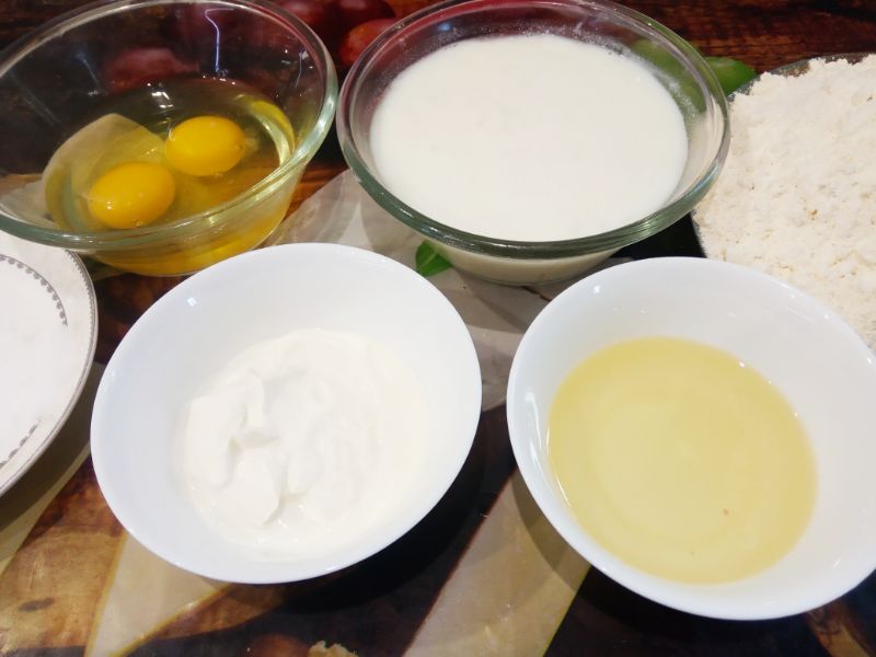 Пирожки с фасолевой начинкой в чесночной заливке, просто и вкусно