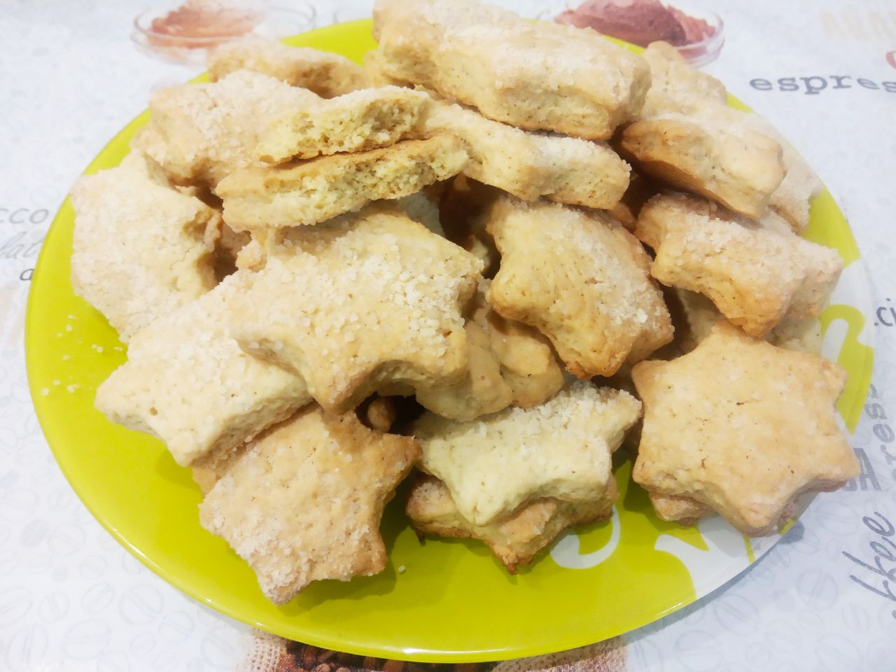 Простой рецепт песочного домашнего печенья, просто и вкусно
