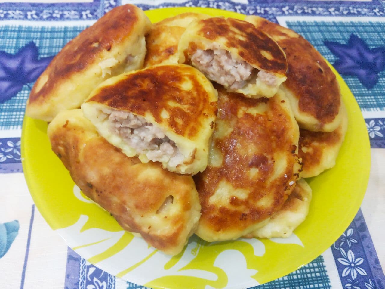 Картофельные зразы с мясной начинкой, вкусные и аппетитные