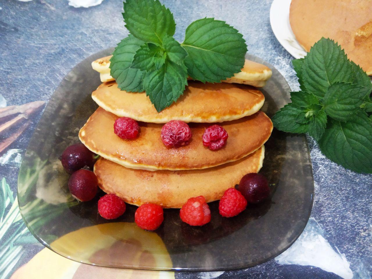 Панкейки с ягодами, вкусно и просто