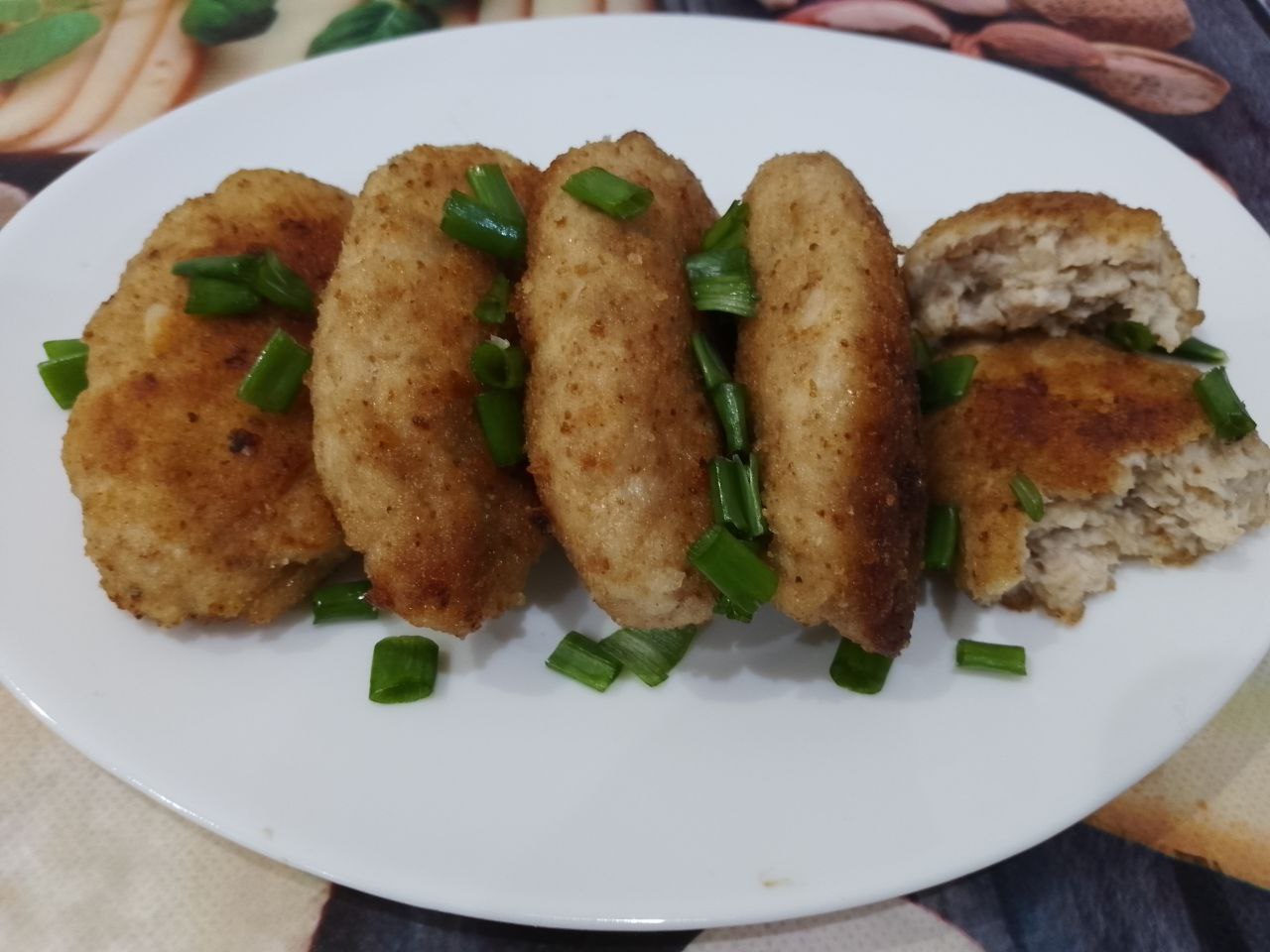 Котлеты из куриного мяса, сочные и аппетитные