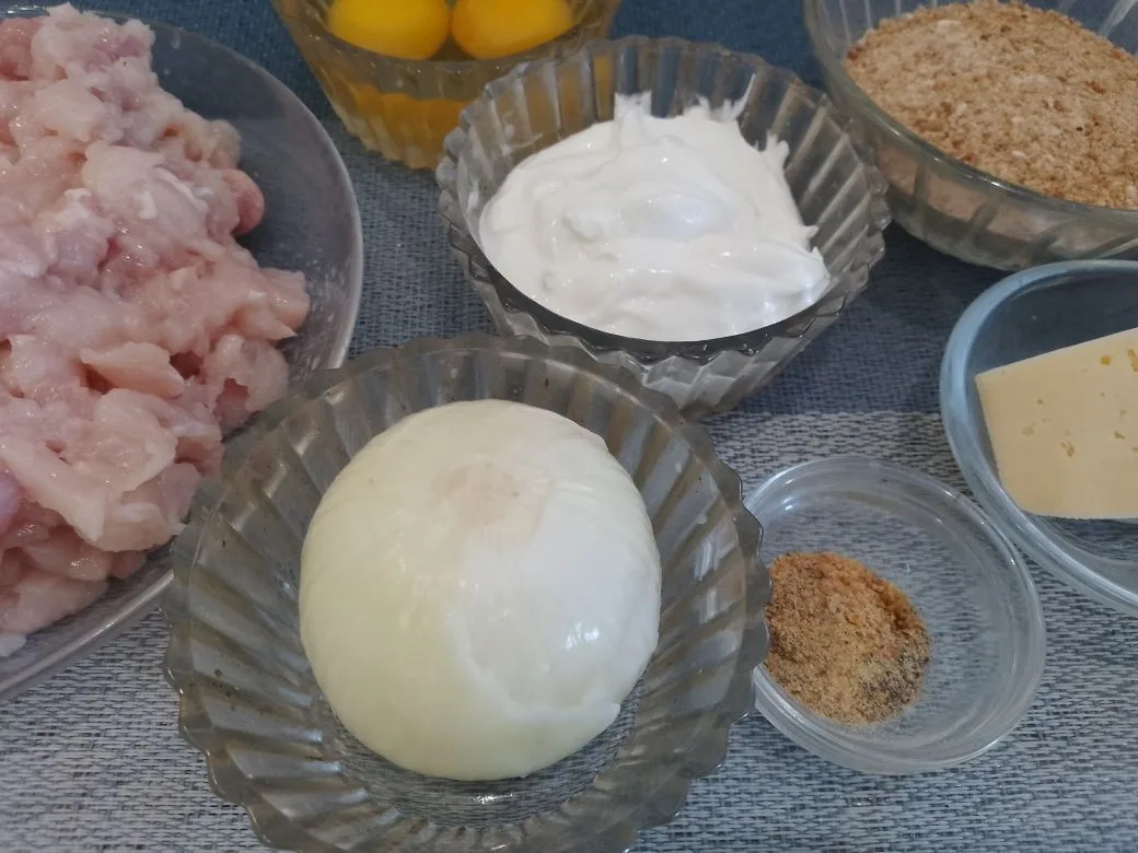 Котлеты куриные из рубленого филе и сыра