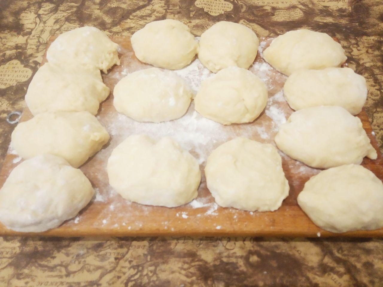 Воздушные и слоистые булочки с начинкой 