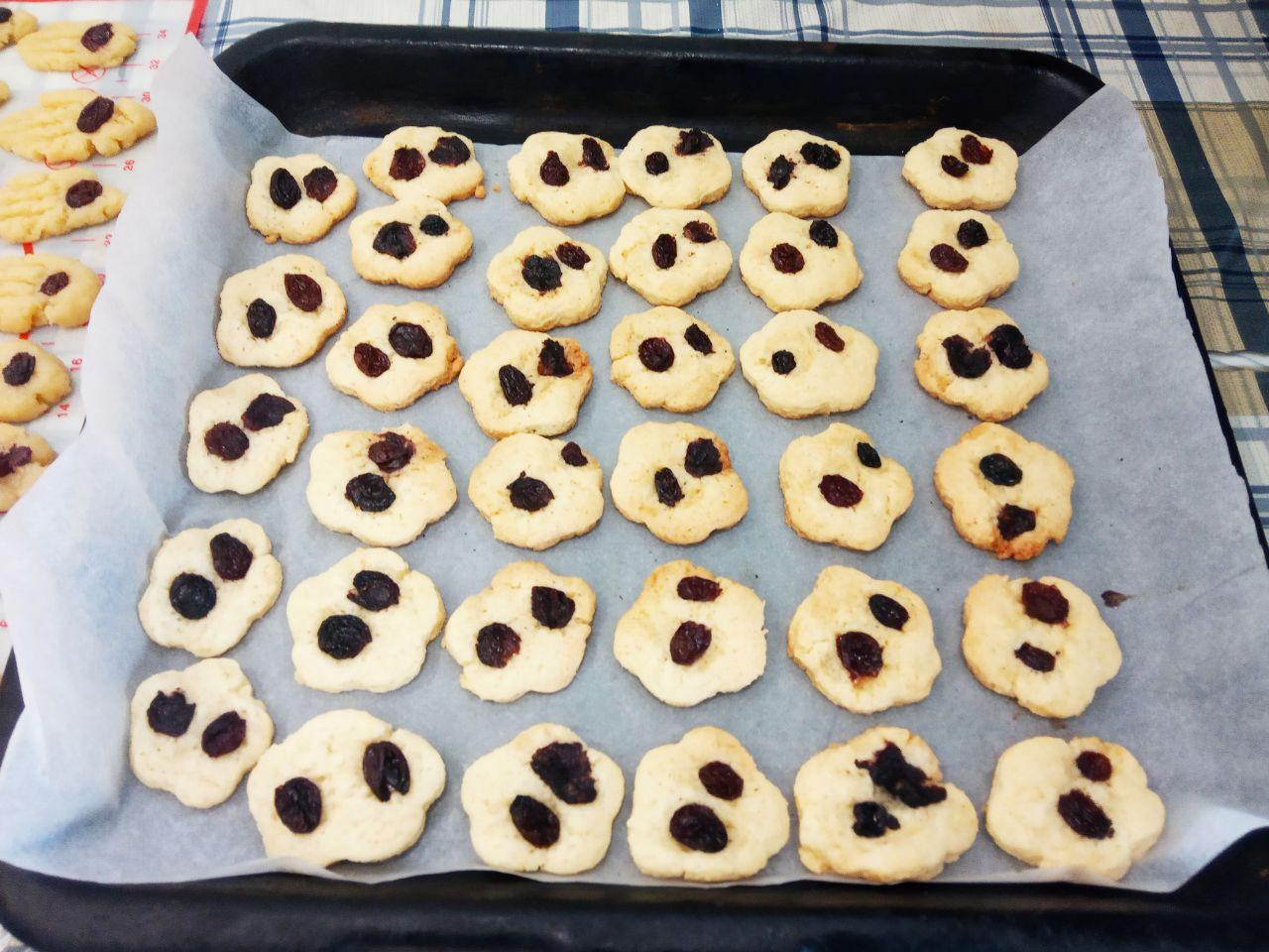 Печенье рассыпчатое и мягкое, на растительном масле