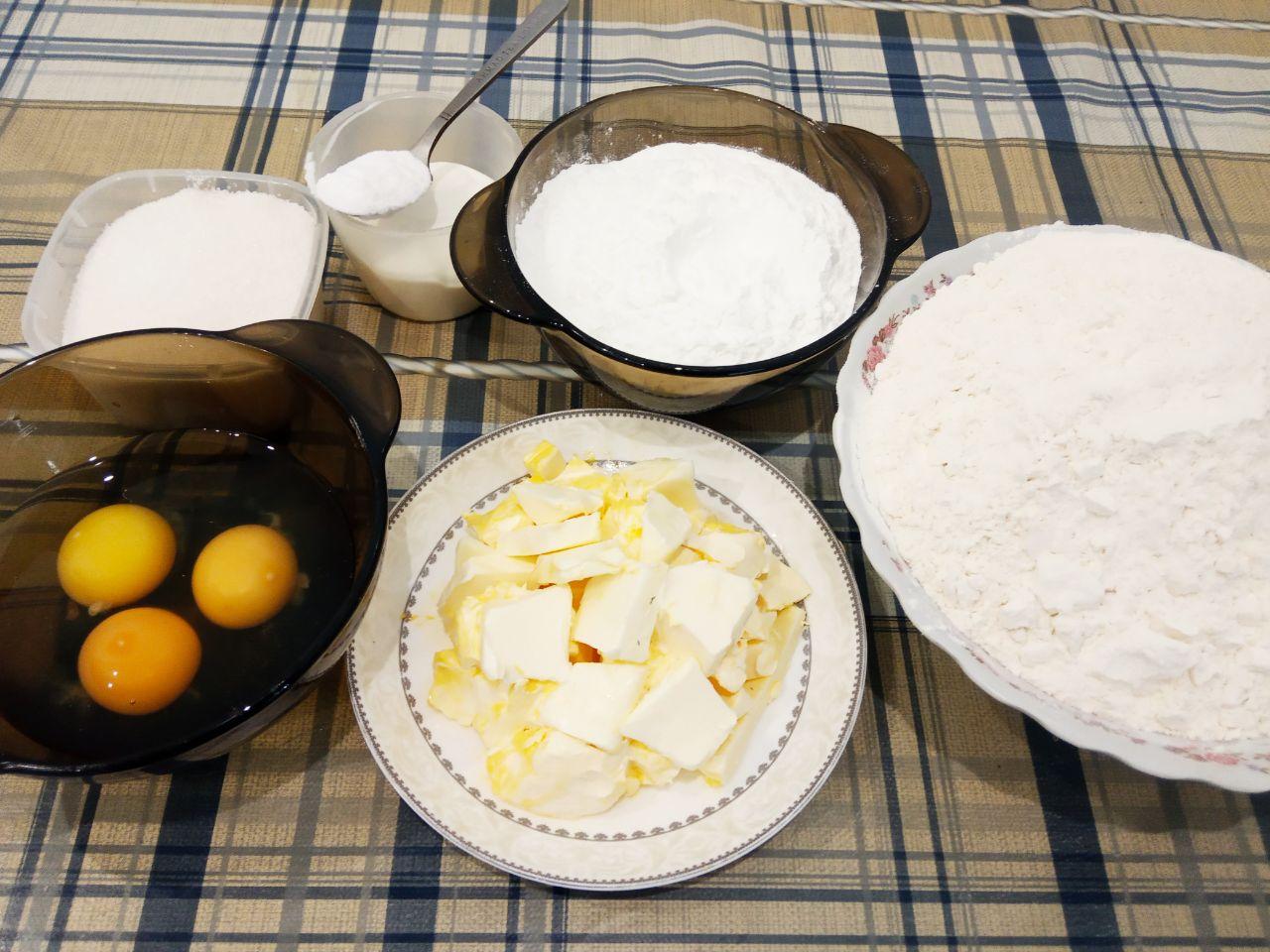 Домашнее печенье с крахмалом, рассыпчатое и песочное