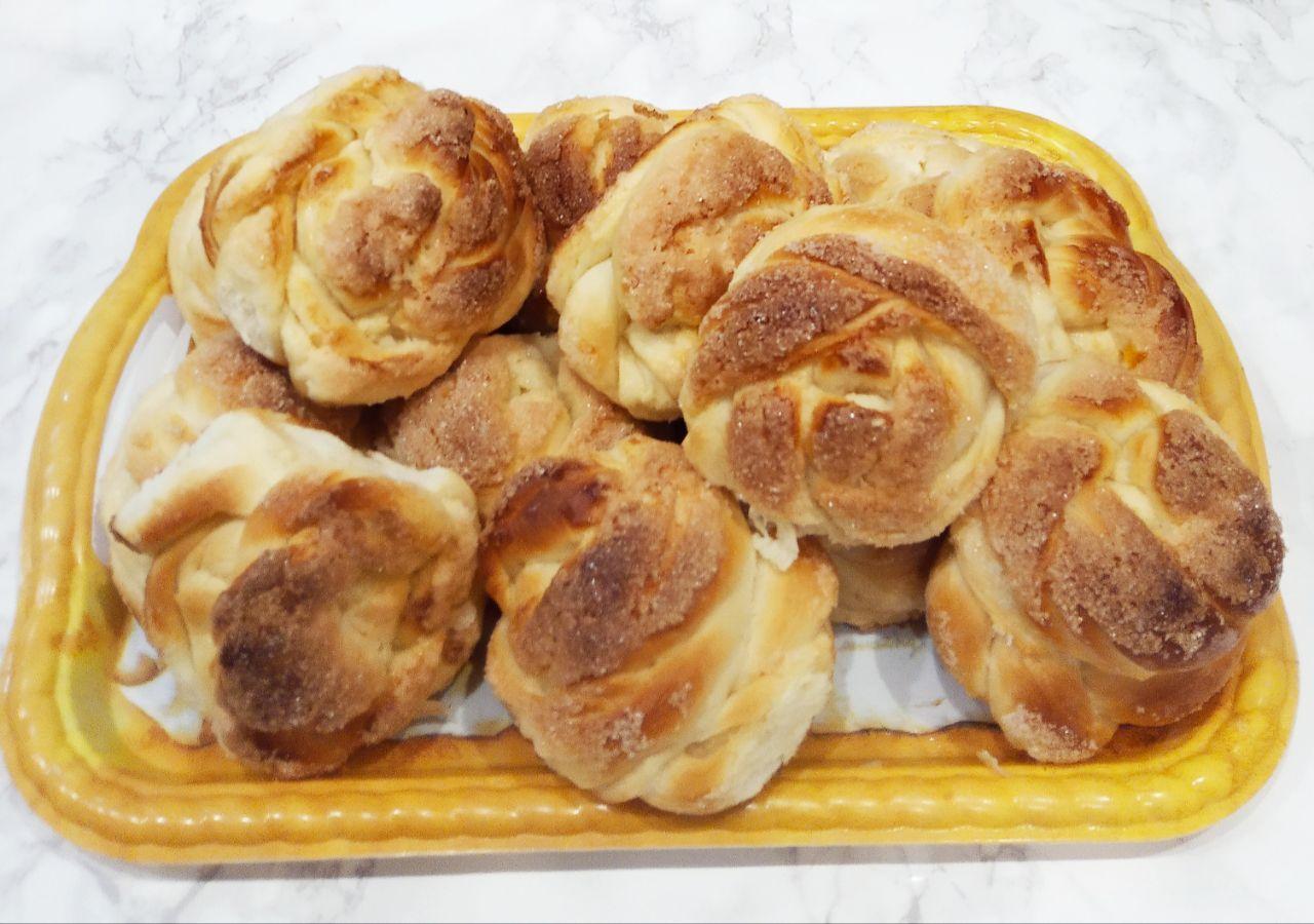 Булочки с сахаром к чаю