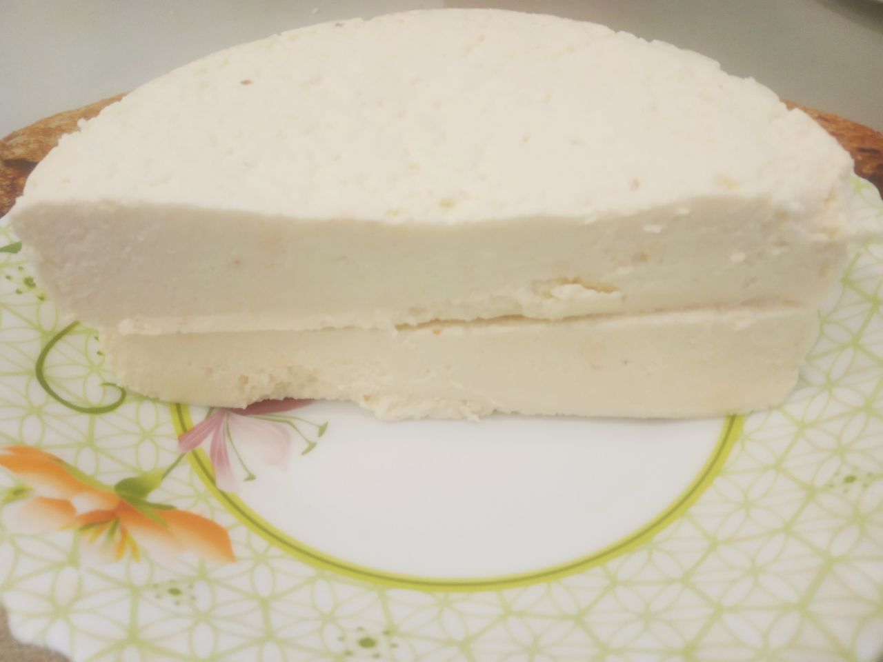 Адыгейский домашний сыр на сыворотке, просто и вкусно