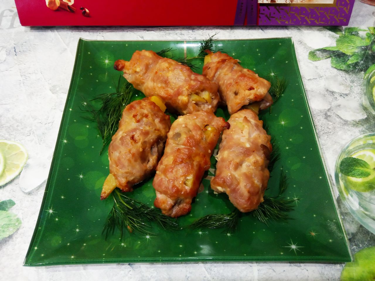 Мясные рулетики с начинкой, вкусно и аппетитно
