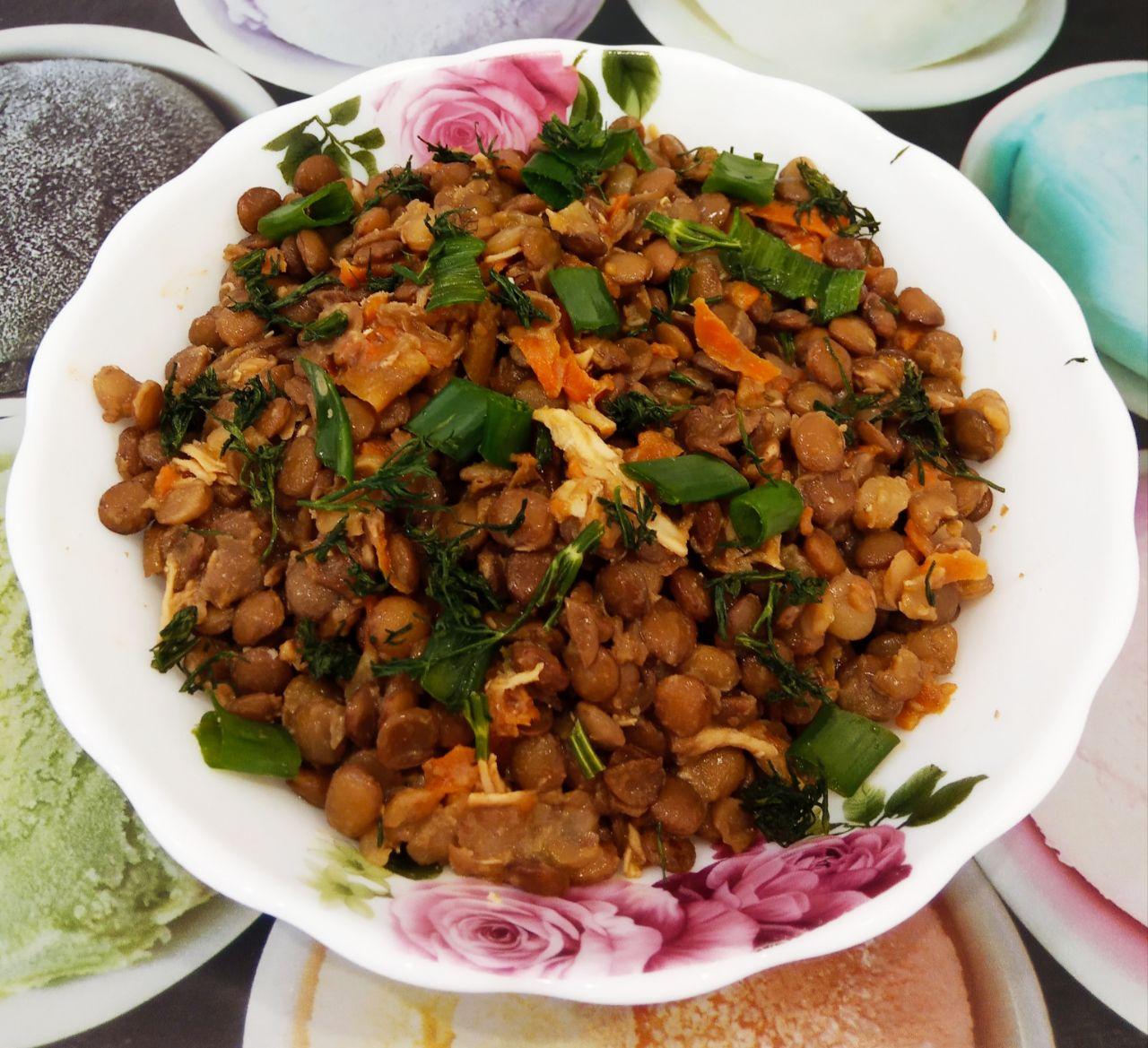 Чечевица тушеная с овощами и филе