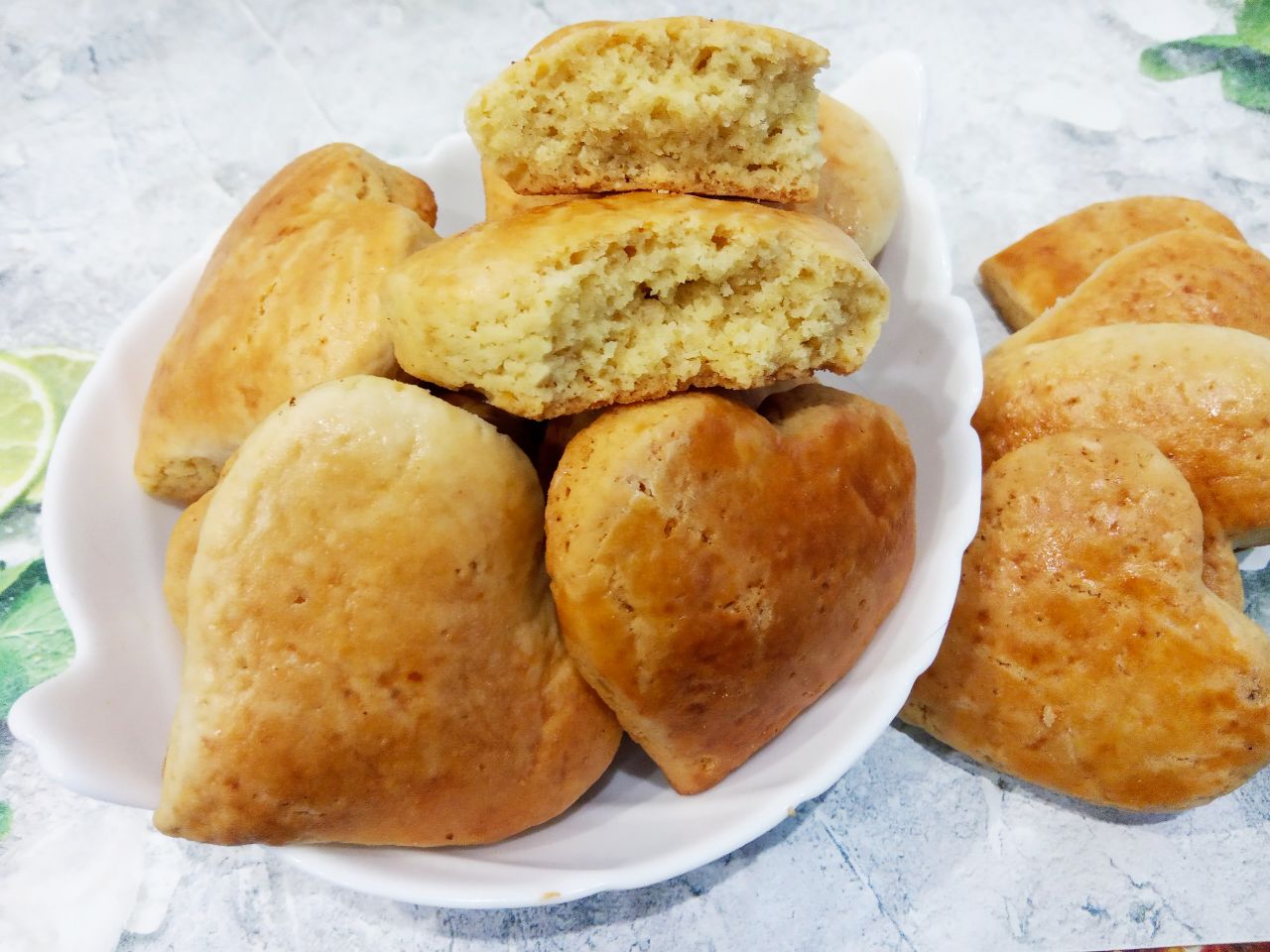 Простой рецепт домашних коржиков, мягких и рассыпчатых