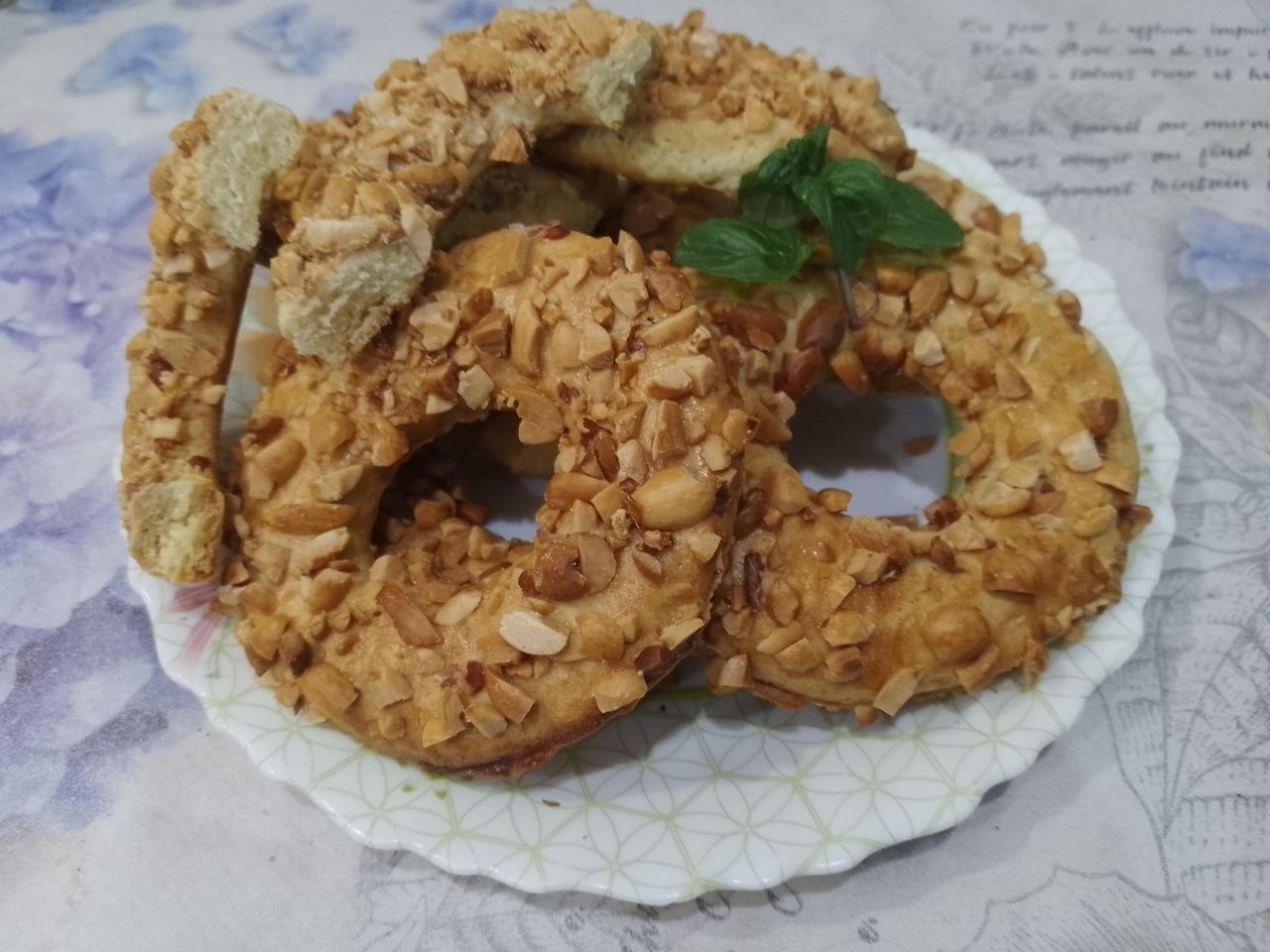 Песочные и рассыпчатые ореховые кольца