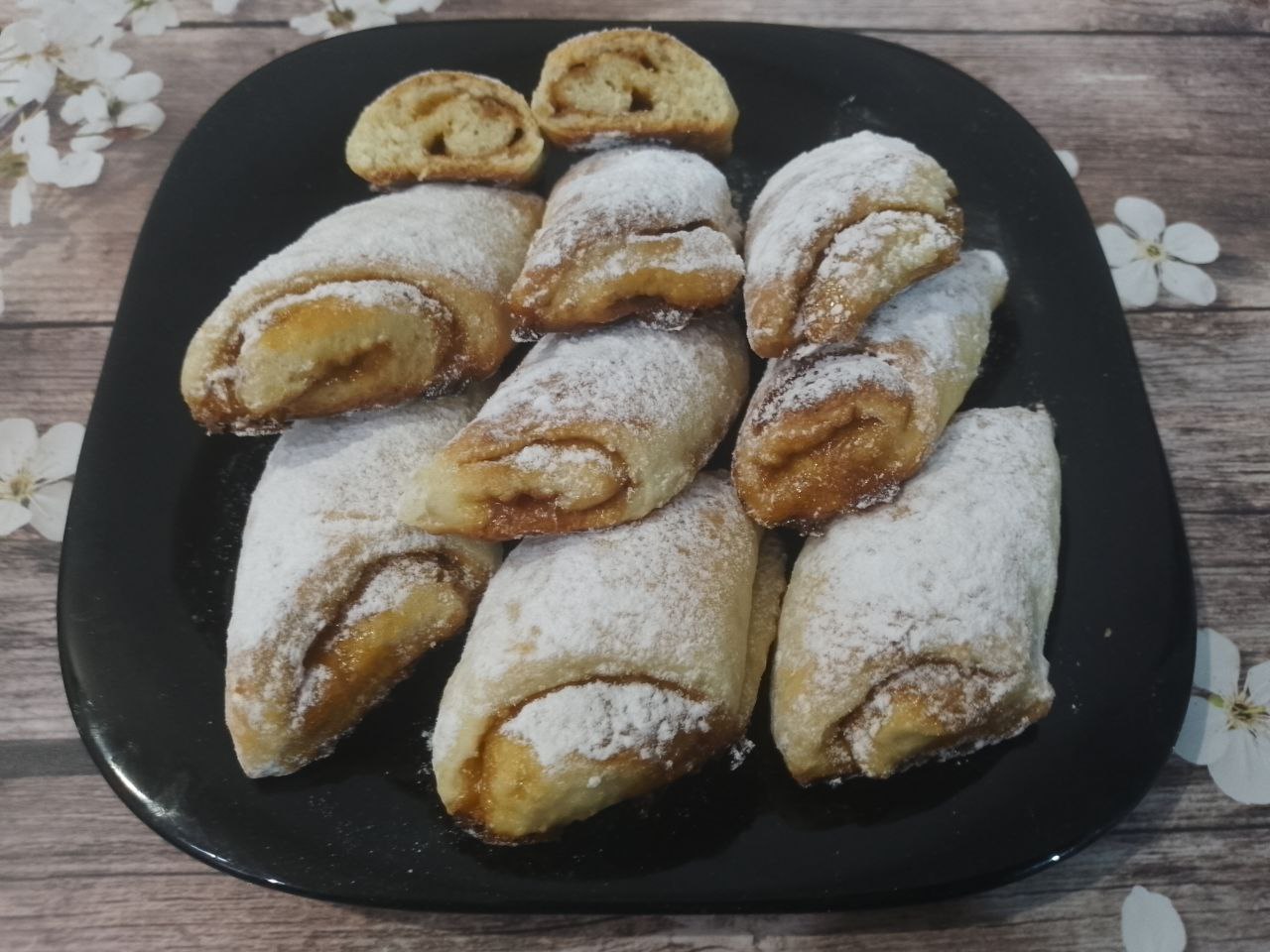 Печенье творожное с начинкой из вареного сгущенного молока