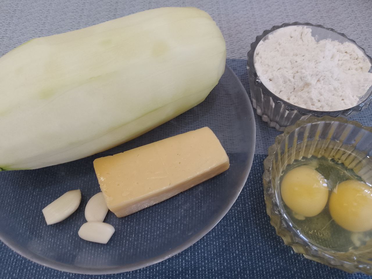 Оладьи из кабачков и сыра, просто и вкусно