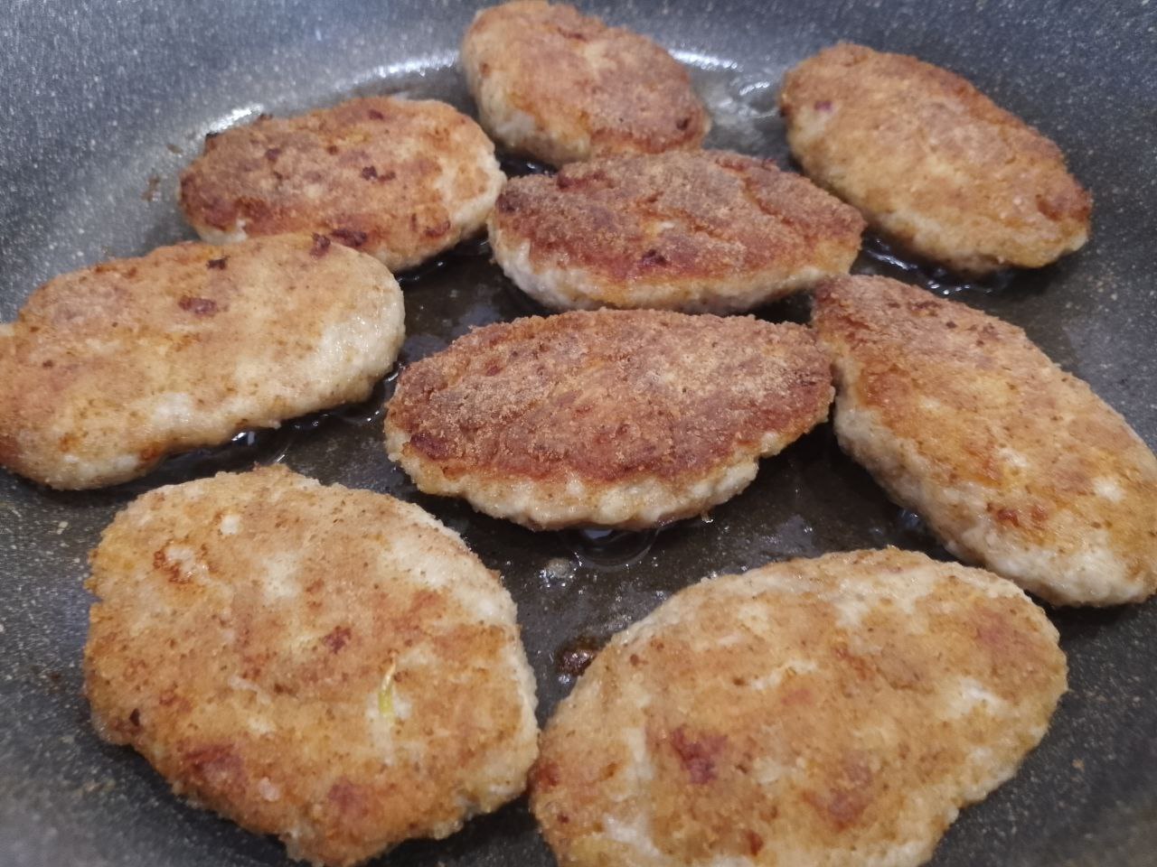 Котлеты из куриного мяса, сочные и аппетитные