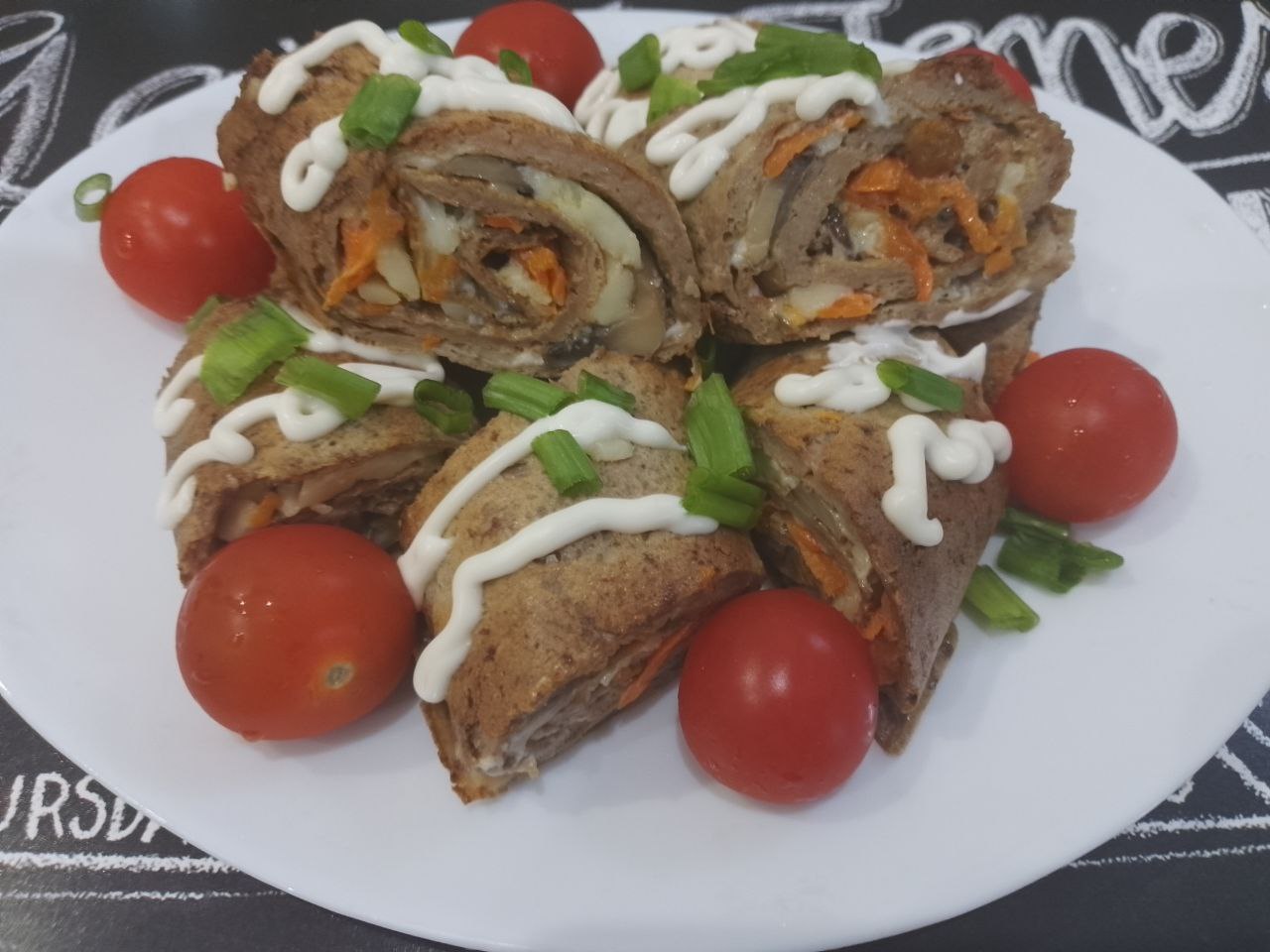 Блины из печени с грибной начинкой, вкусные и сытные