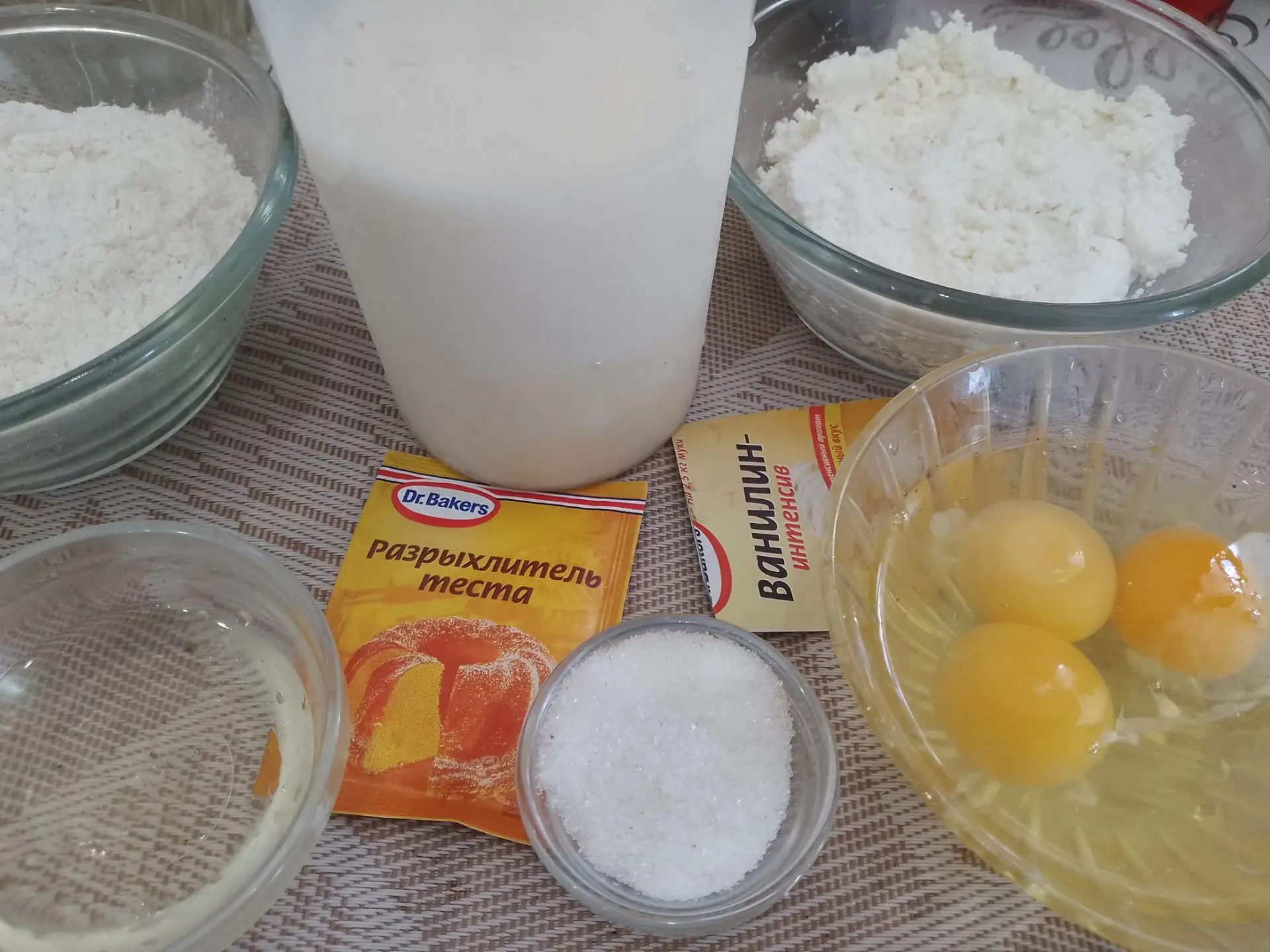Творожные блины с желе, нежные и вкусные