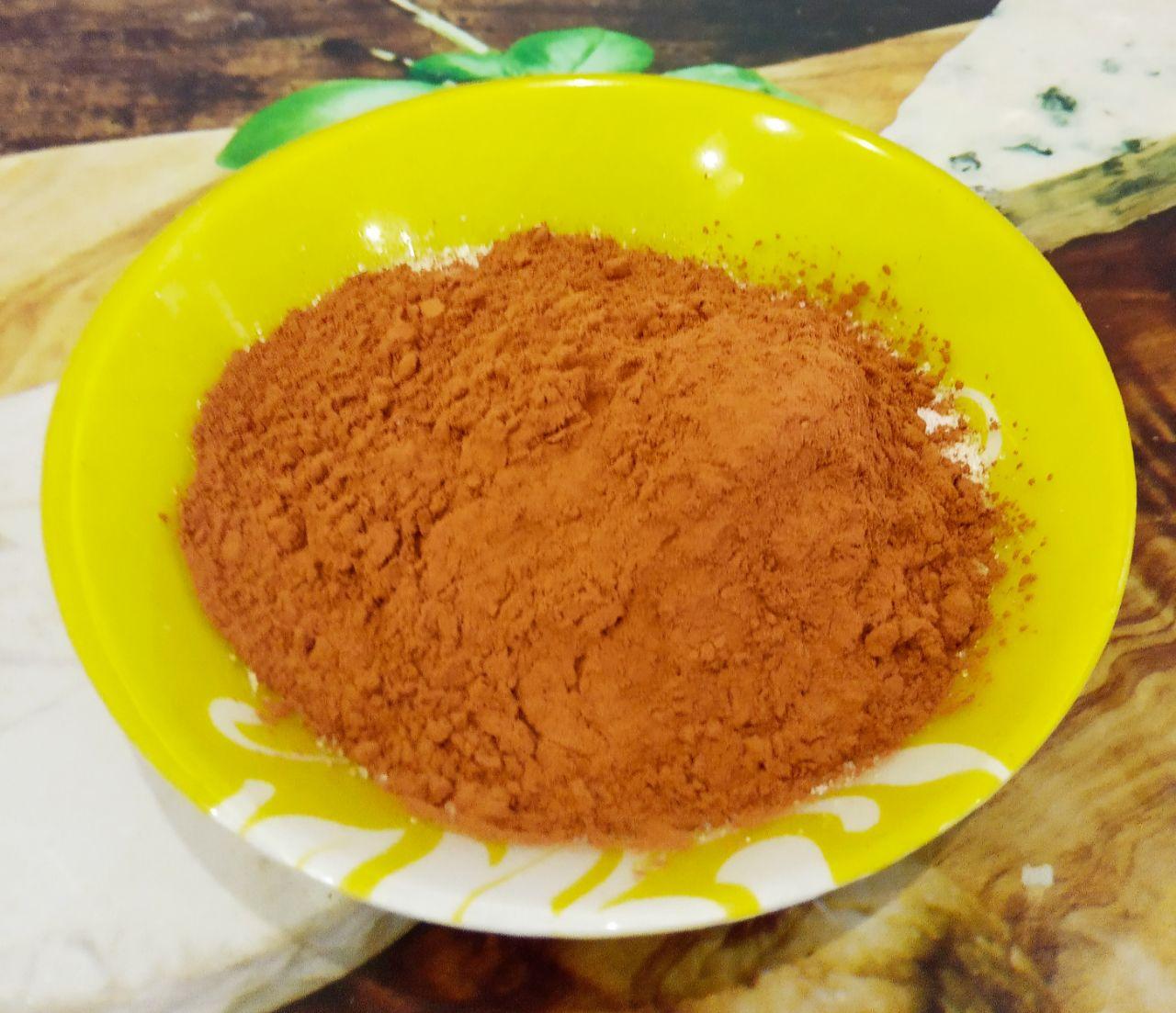 Вкусный шоколадный пирог с начинкой из творожных шариков 