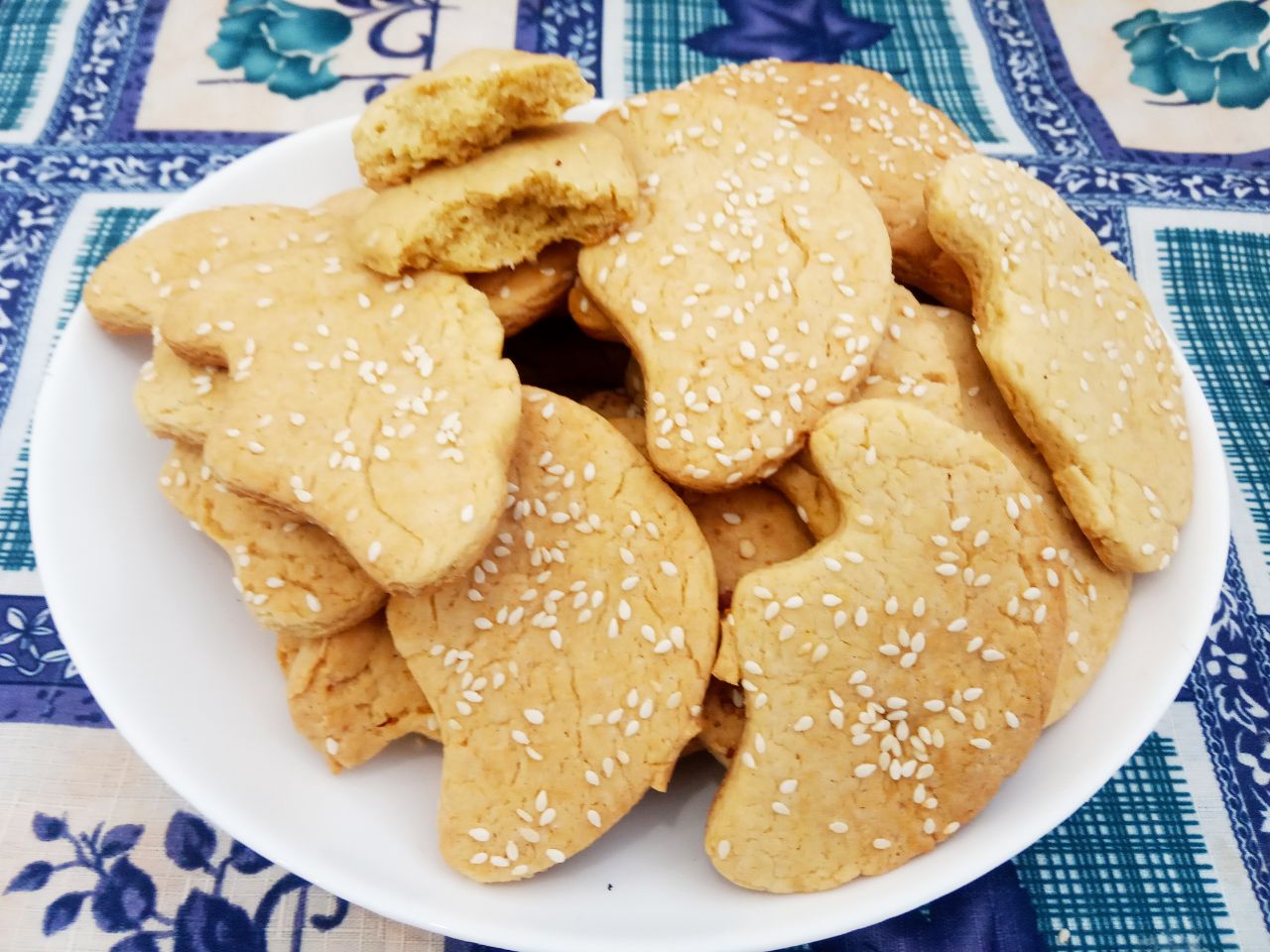 Печенье на растительном масле и вареных желтках, рассыпчатое и мягкое