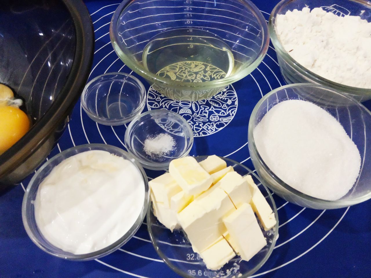 Печенье с начинкой из безе, хрустящее и рассыпчатое