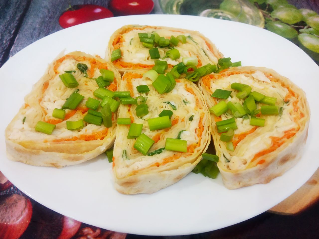Лаваш с начинкой из сыра, овощей и мяса, просто и вкусно