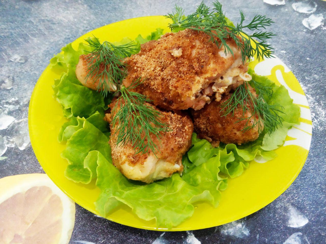 Куриные голени в кляре и сухарях в духовке